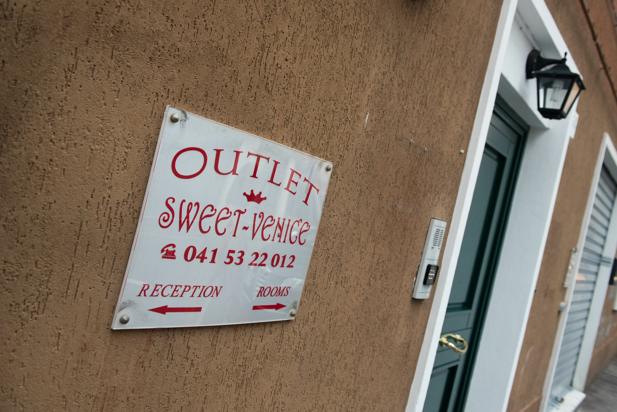Outlet Sweet Venice Mestre Bagian luar foto
